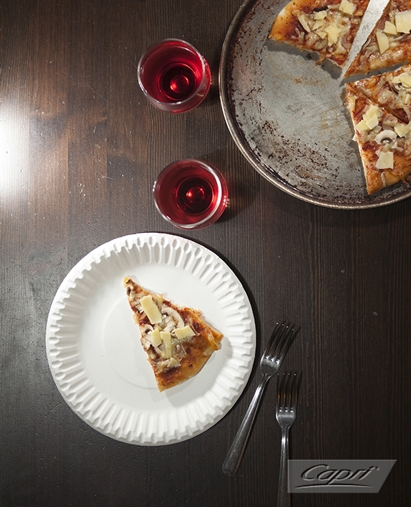 Sugarcane Plate used for Pizza & Wine Night
